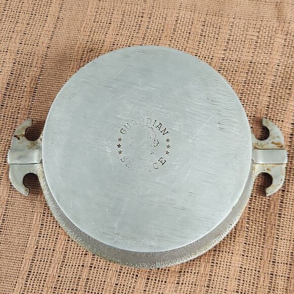 Vintage Guardian Service Pot - Picture 4 of 5